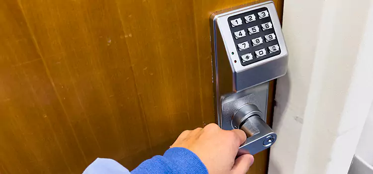 Why Choose Us for Your Keypad Lock Needs in Cudahy, WI?